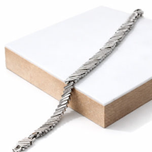 Xuping Beyaz Altın Rengi Çapraz Dizilim Mikro Taşlı Bileklik (17 cm+2 cm Ek Parçalı) - Görsel 1